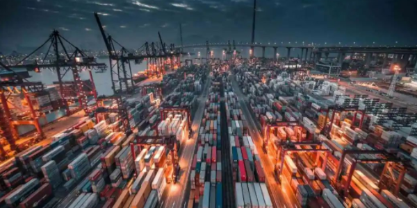 集装箱海运运力过剩阴影正在消逝？